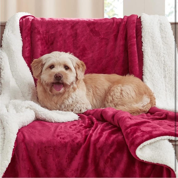 NICETOWN Christmas Sherpa Fleece reversible blanket 60x80 burgundy red(NWT) - Picture 3 of 10